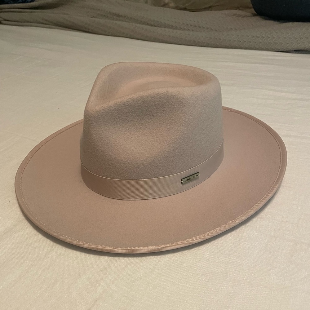 Gigi Pip Monroe Rancher felt ivory hat